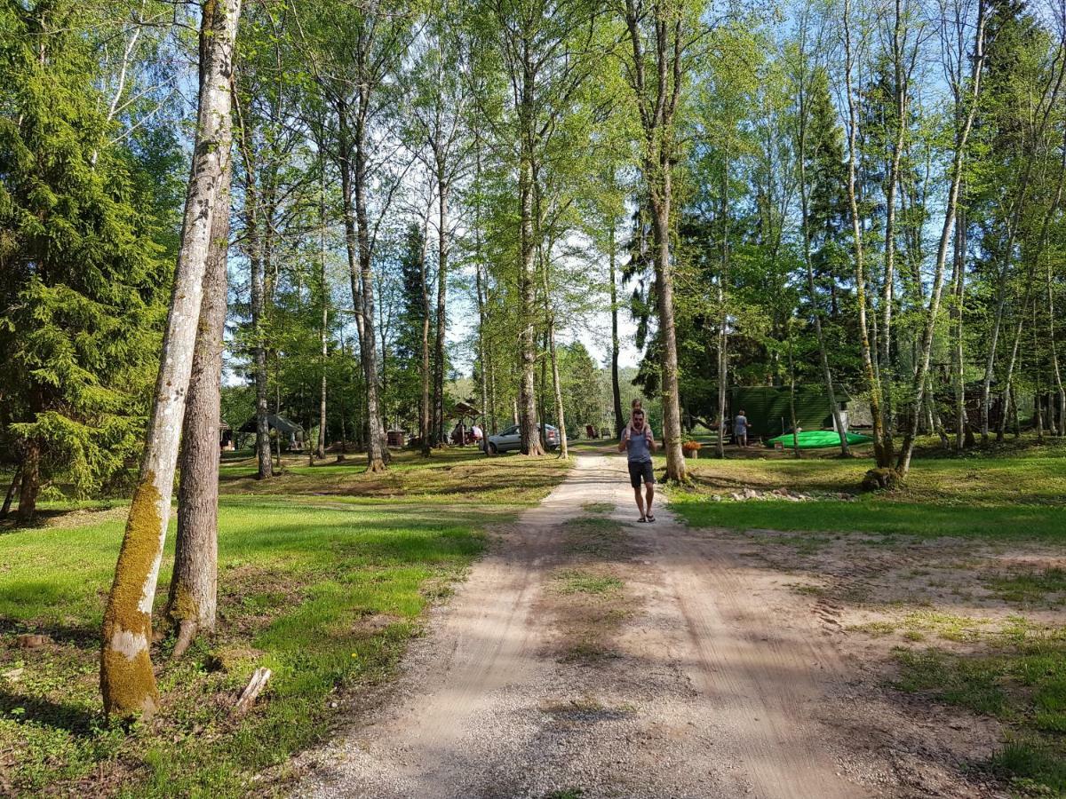 Camping Jaunzageri Inciems Esterno foto