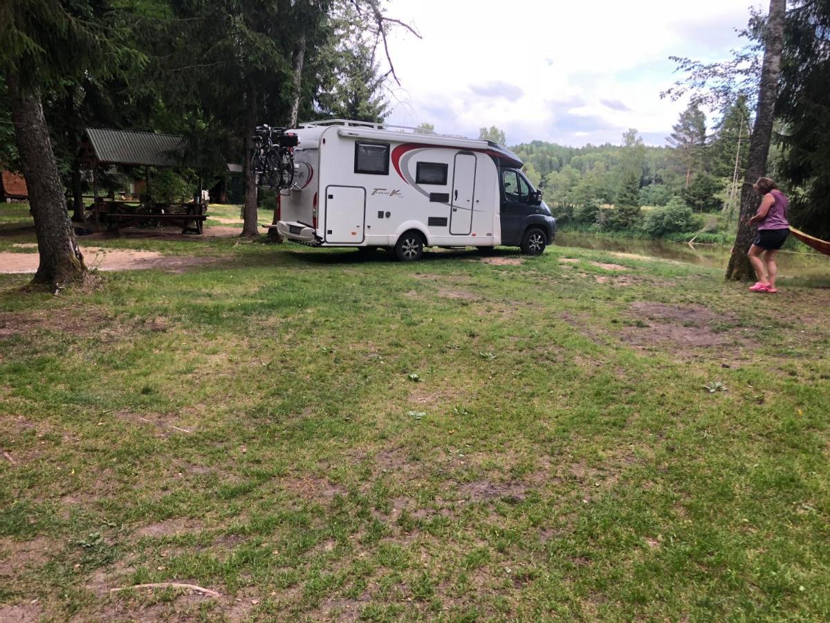 Camping Jaunzageri Inciems Esterno foto